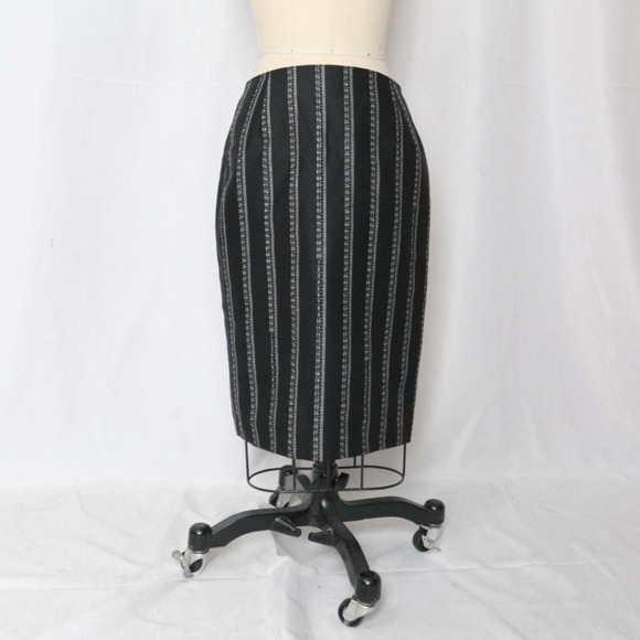 jean paul gaultier cardigan and skirt set - Picture 6 of 9